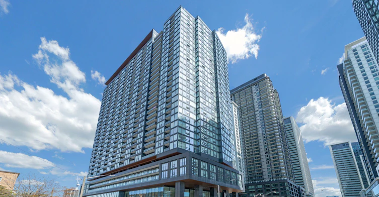 311-19 Western Battery Road, Toronto, ON, M6K 3S4