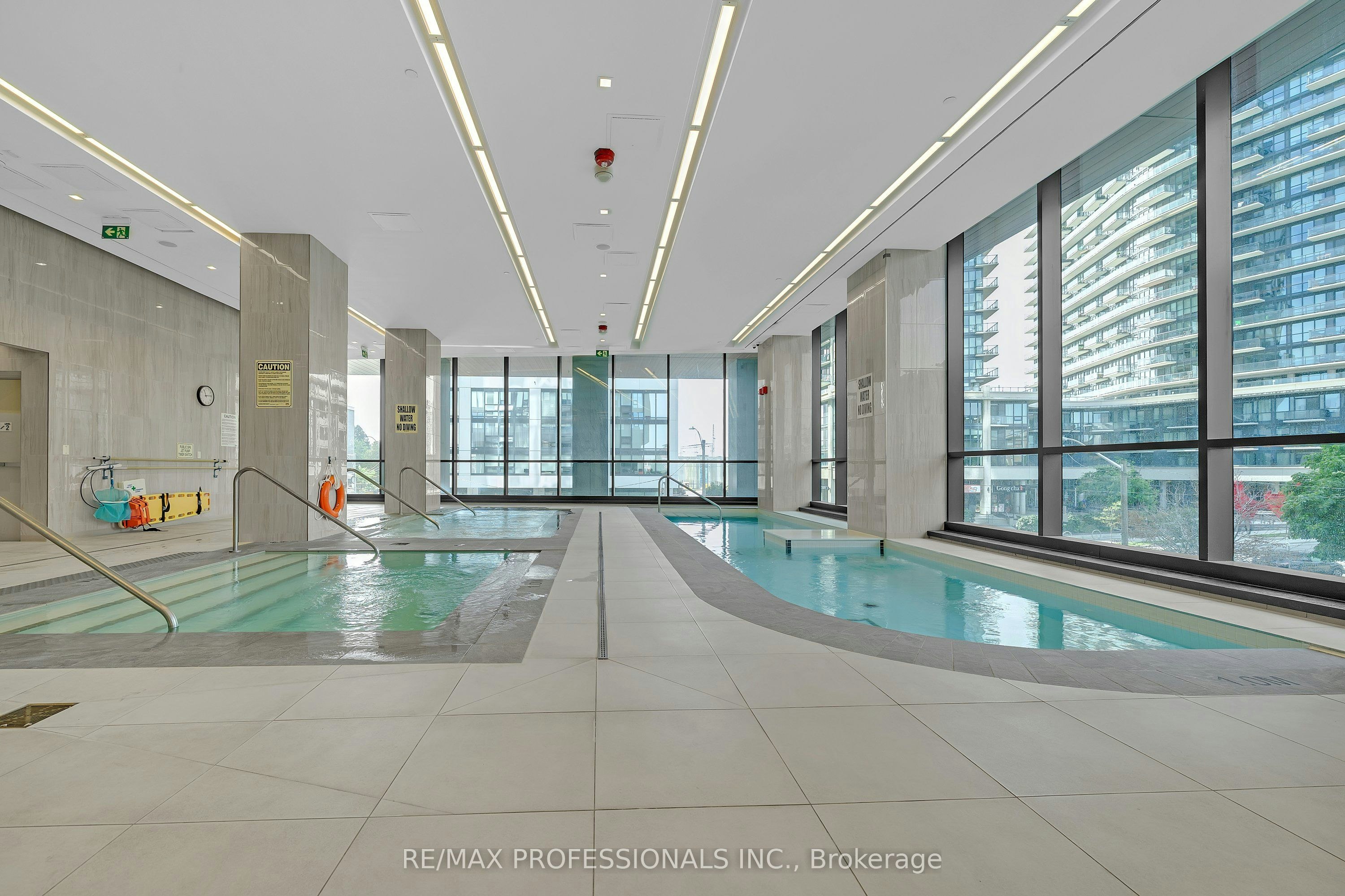 311-19 Western Battery Road, Toronto, ON, M6K 3S4 - 43