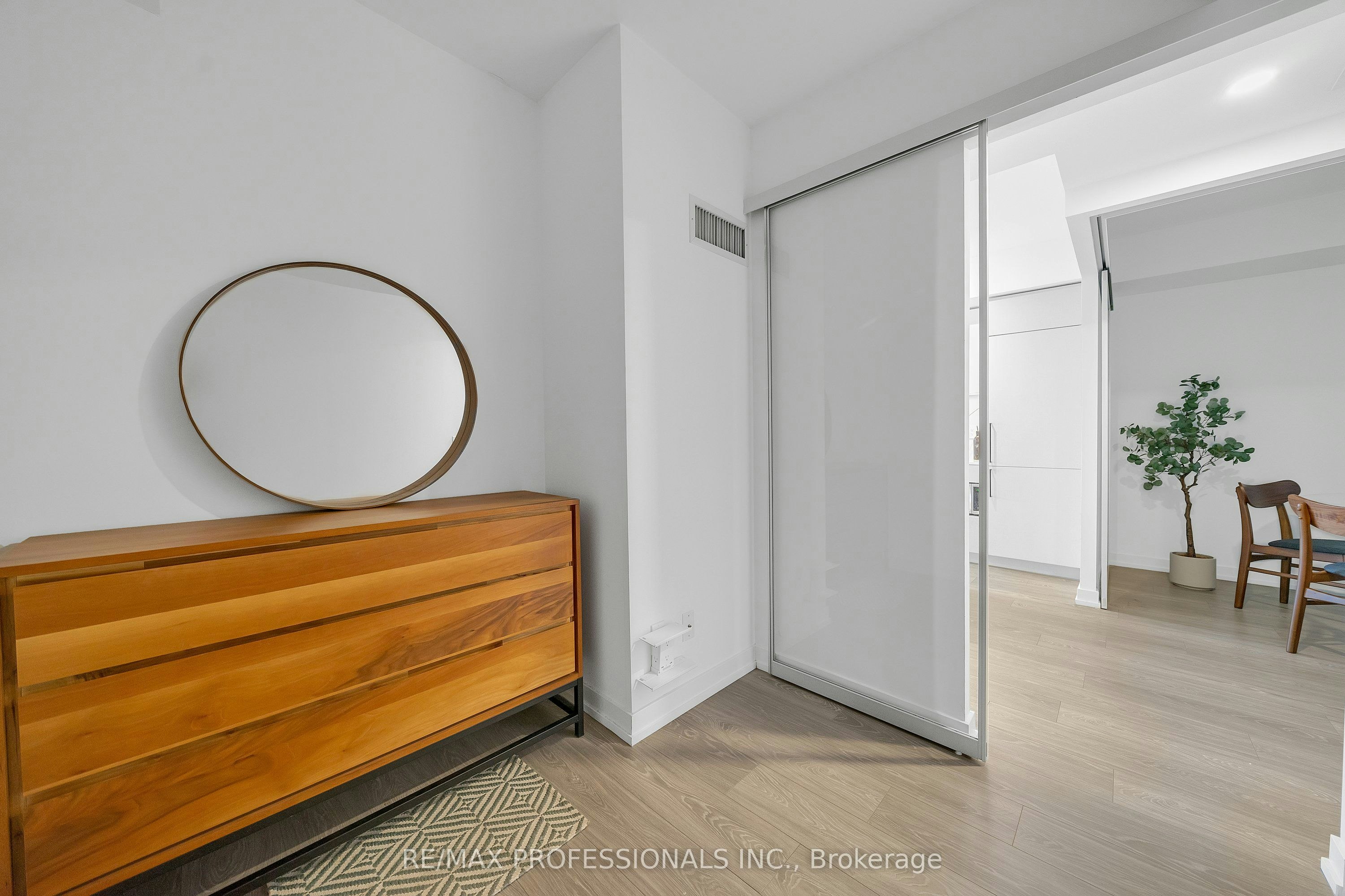 311-19 Western Battery Road, Toronto, ON, M6K 3S4 - 11
