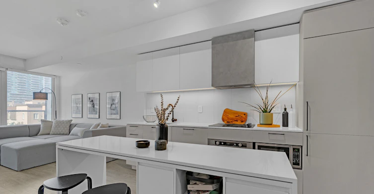 311-19 Western Battery Road, Toronto, ON, M6K 3S4 - 41