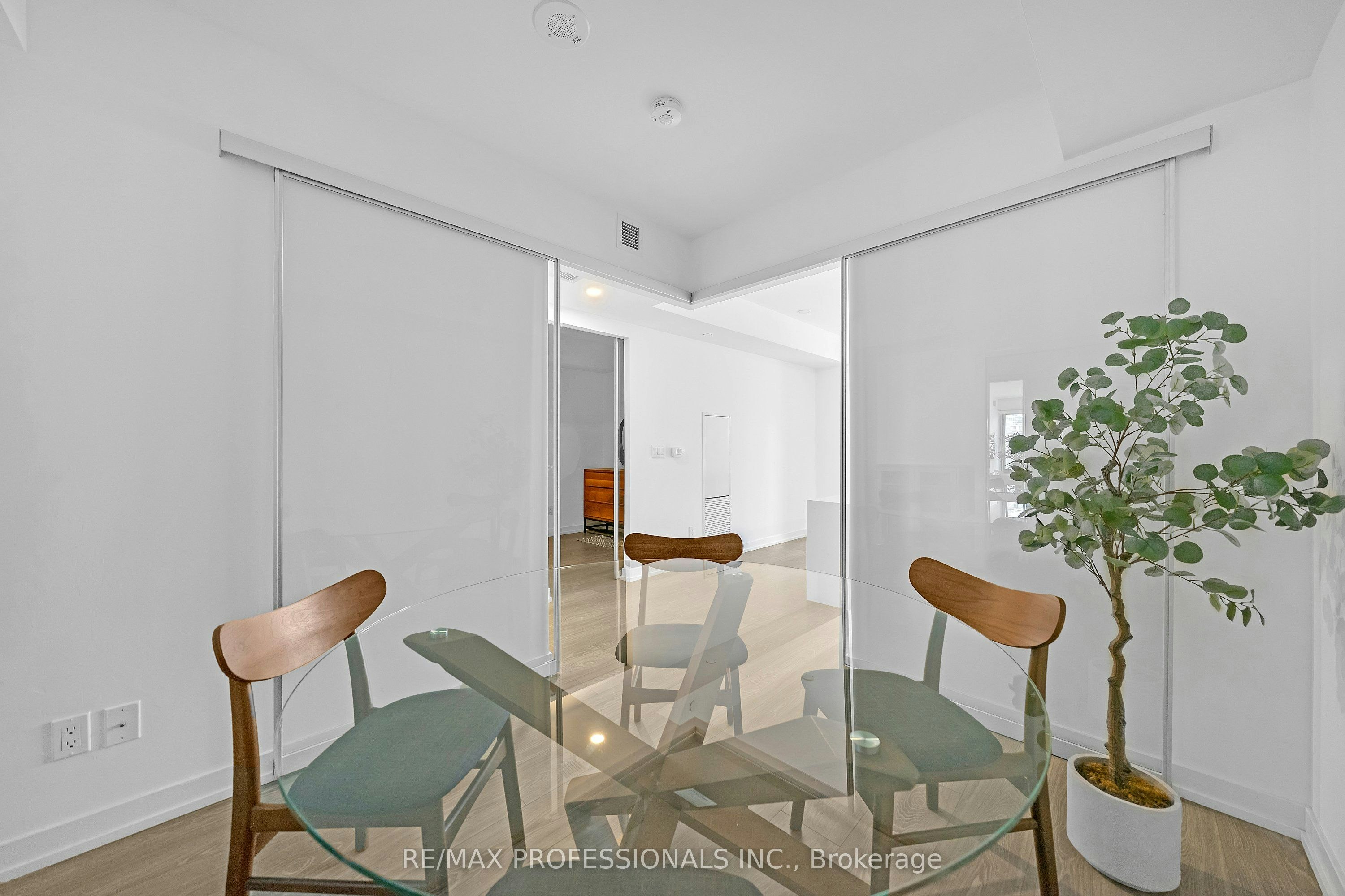 311-19 Western Battery Road, Toronto, ON, M6K 3S4 - 35