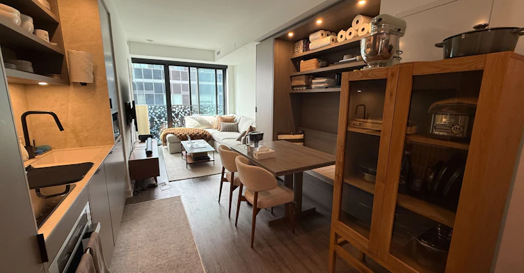 4706-55 Charles Street E, Toronto, ON, M4Y 0J1 - 2