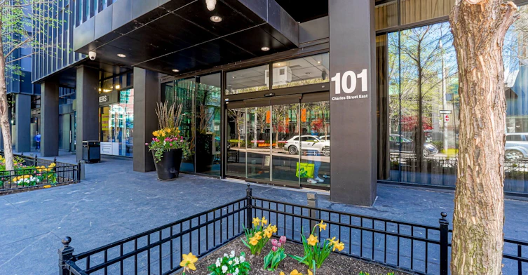 1409-101 Charles Street E, Toronto, ON, M4Y 1V2