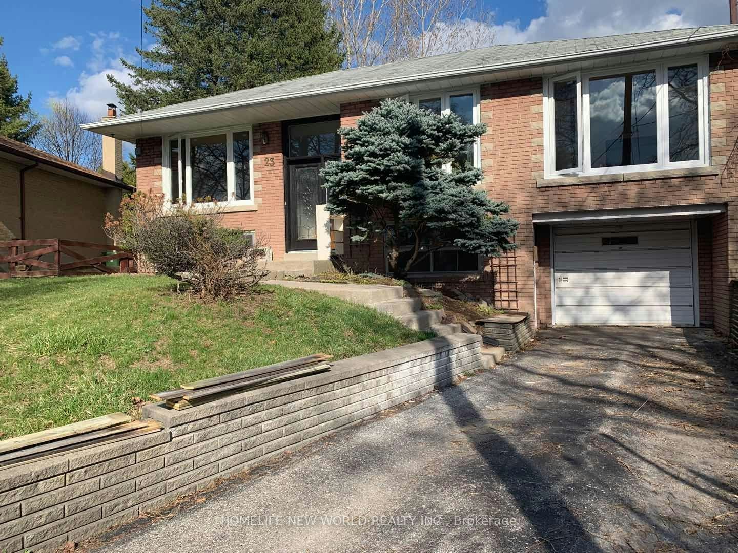 23 Chase Road, Toronto, ON, M2J 2S1
