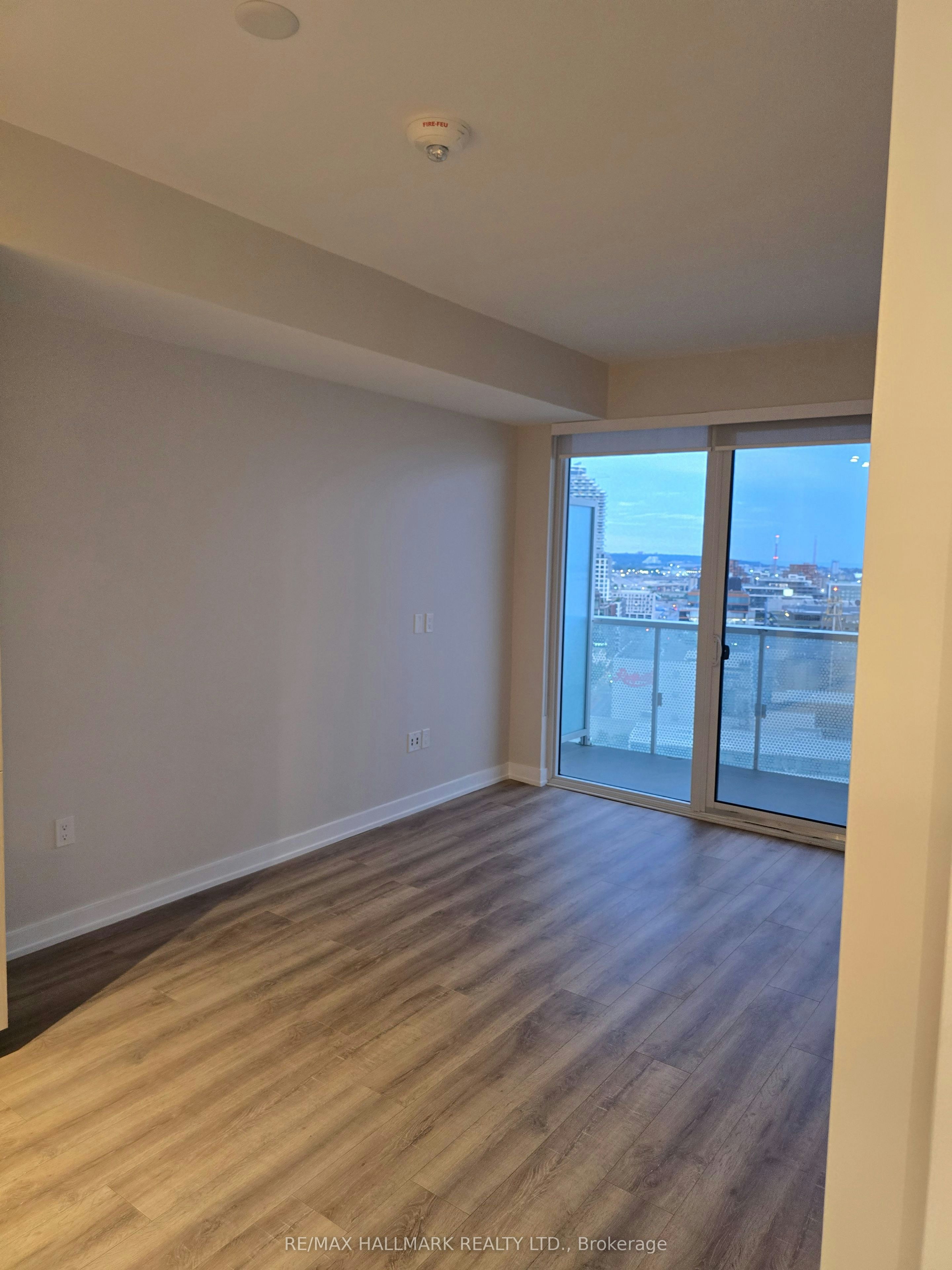 2210-15 Queens Quay E, Toronto, ON, M5E 0A4 - 8