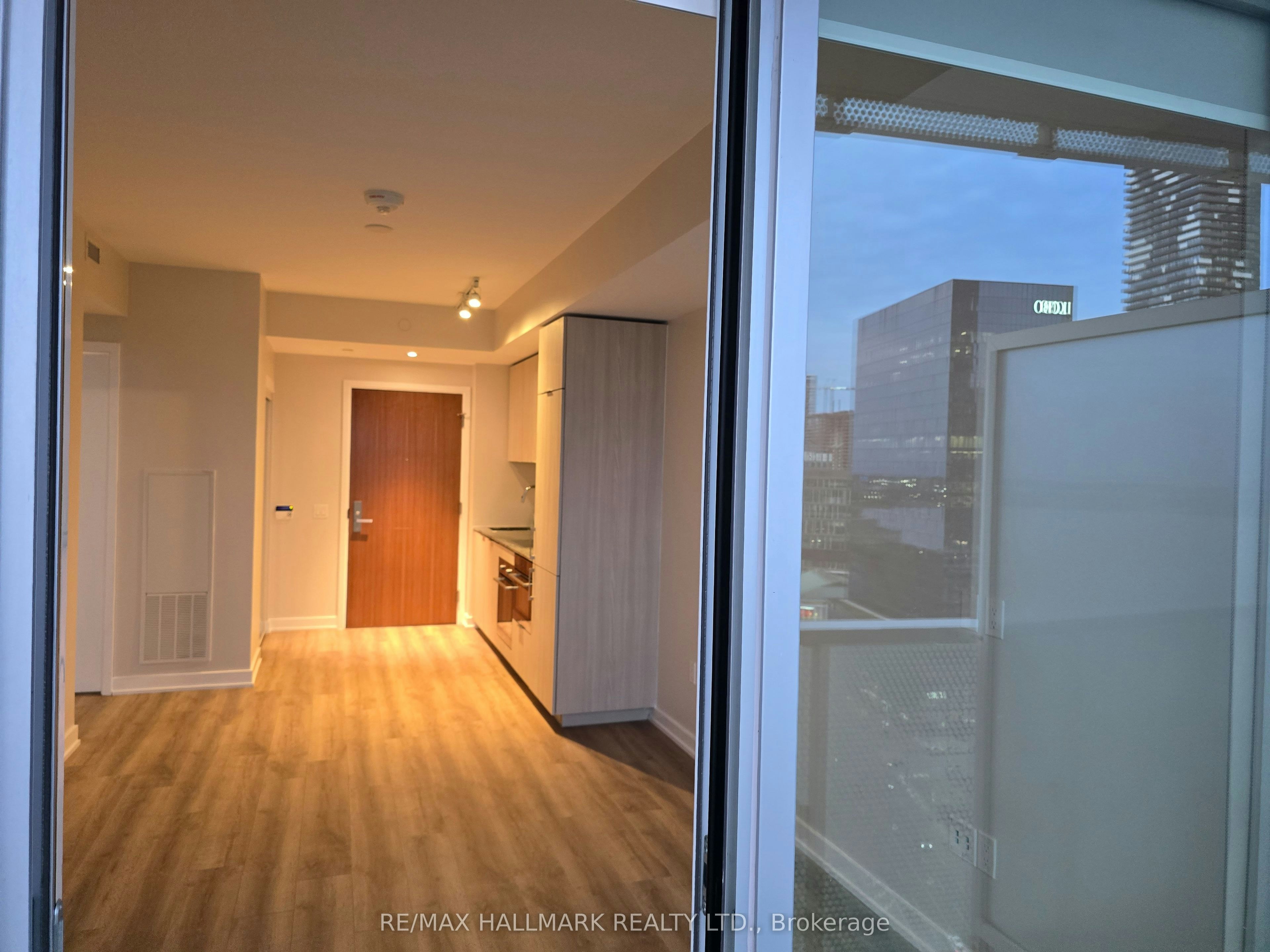 2210-15 Queens Quay E, Toronto, ON, M5E 0A4 - 9