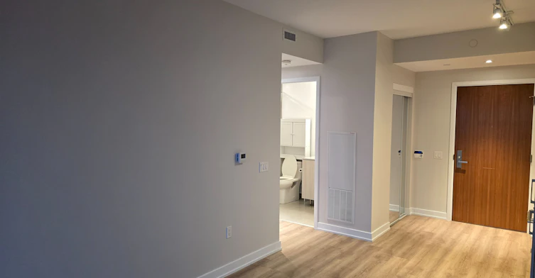 2210-15 Queens Quay E, Toronto, ON, M5E 0A4 - 3