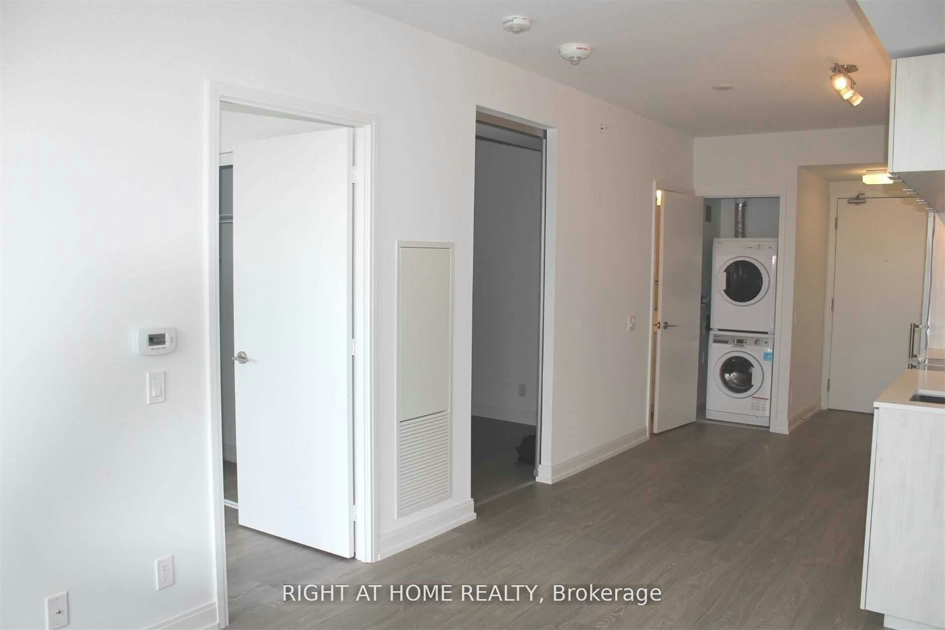 1612-181 Dundas Street E, Toronto, ON, M5A 0N5 - 3
