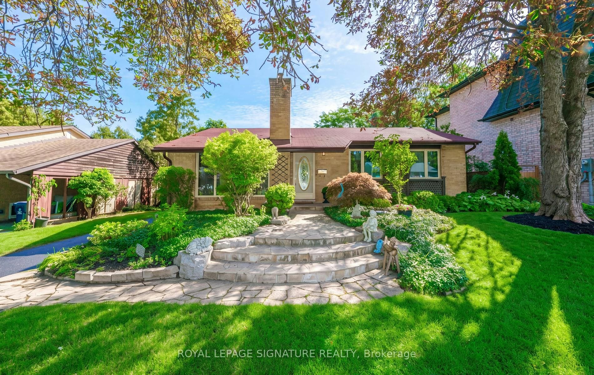 55 Southwell Drive, Toronto, ON, M3B 2P1