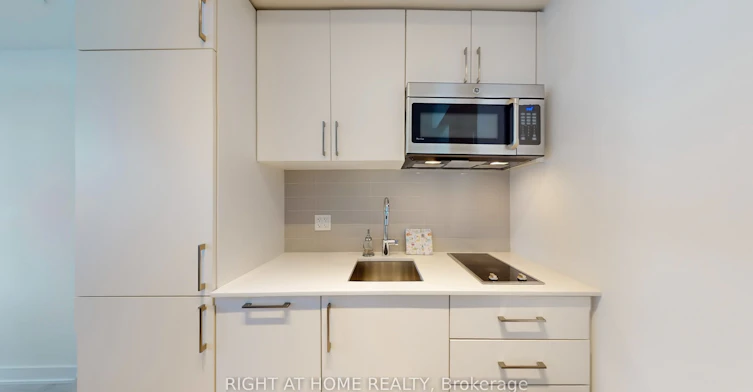 909-576 Front Street W, Toronto, ON, M5V 1C1 - 15