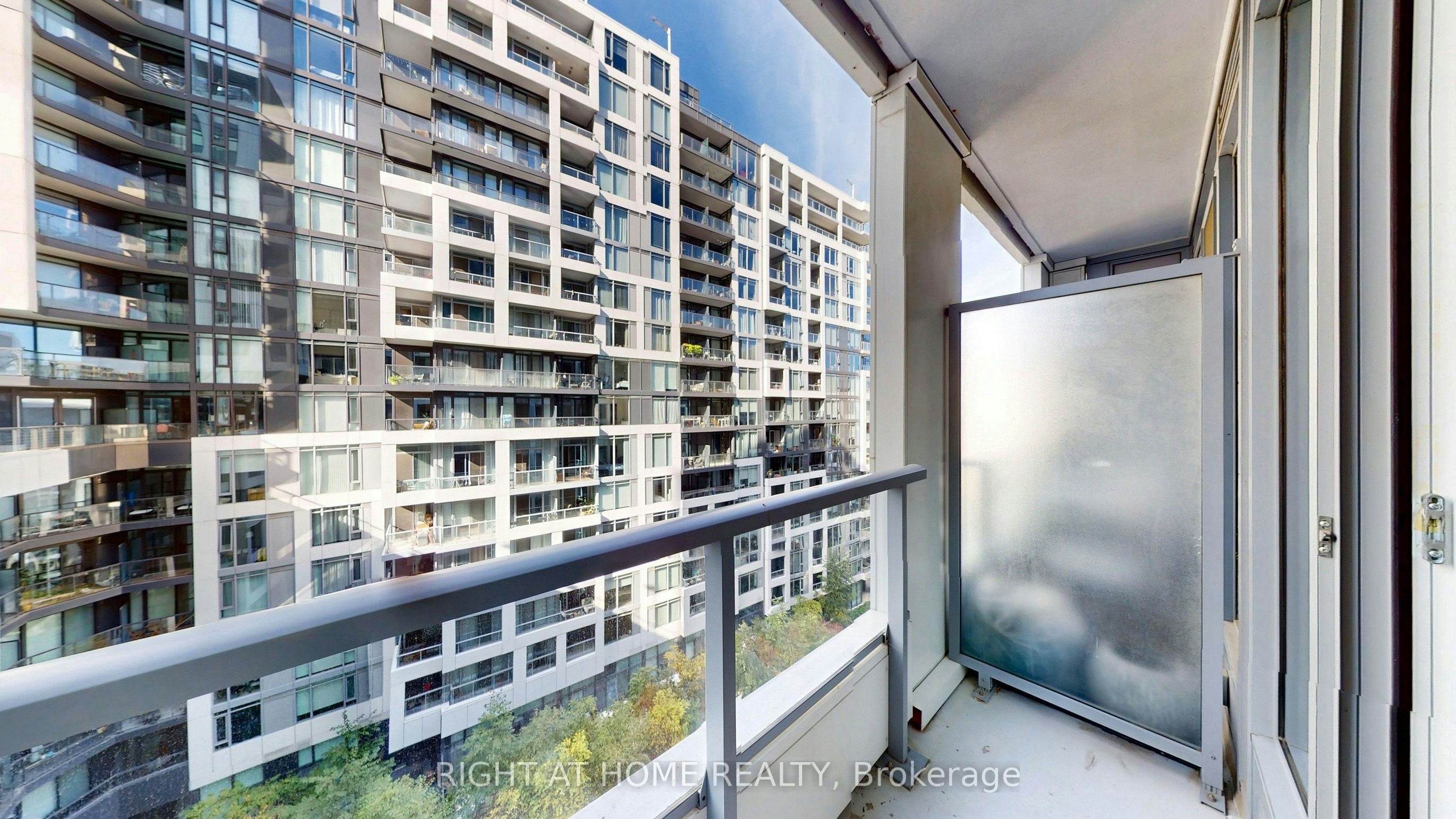 909-576 Front Street W, Toronto, ON, M5V 1C1 - 24