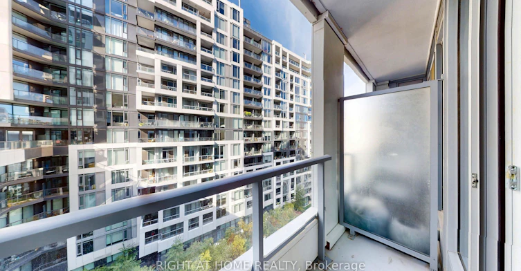 909-576 Front Street W, Toronto, ON, M5V 1C1 - 24