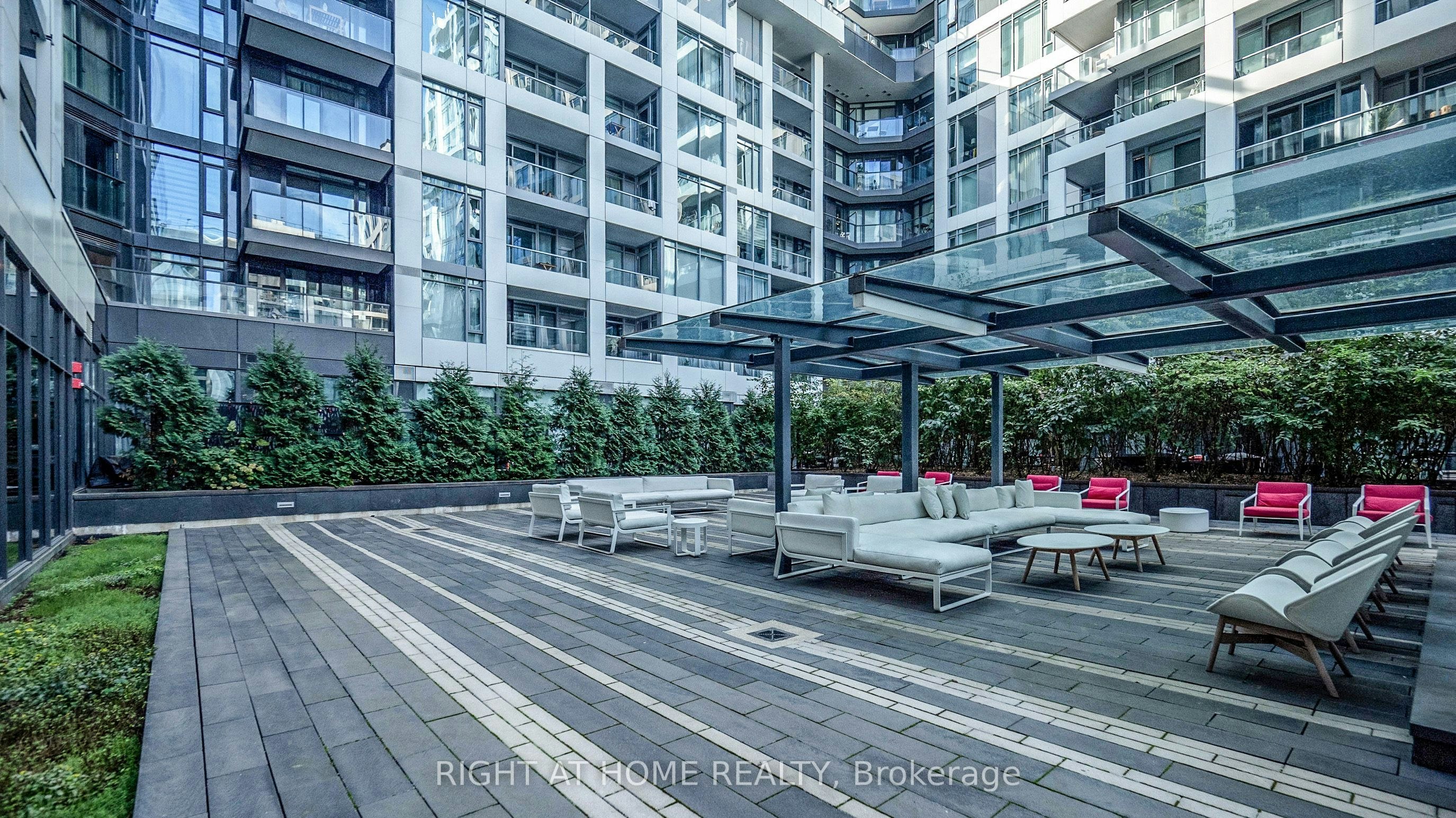 909-576 Front Street W, Toronto, ON, M5V 1C1 - 36