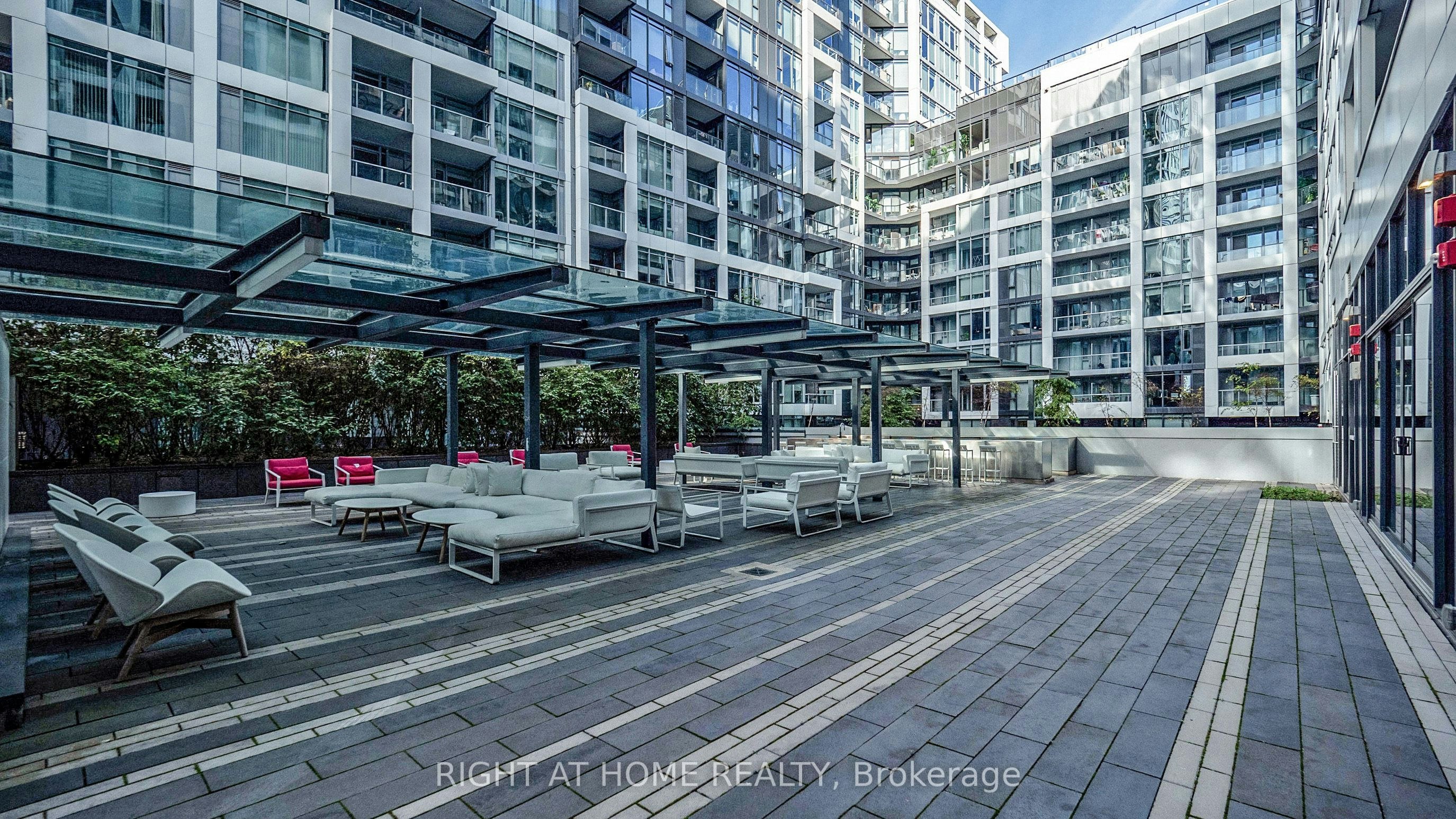 909-576 Front Street W, Toronto, ON, M5V 1C1 - 37