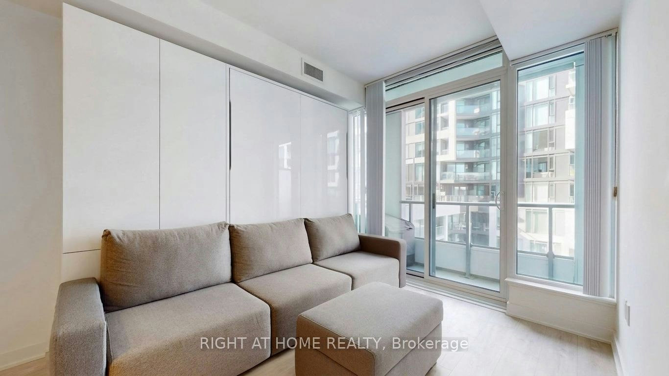 909-576 Front Street W, Toronto, ON, M5V 1C1 - 6
