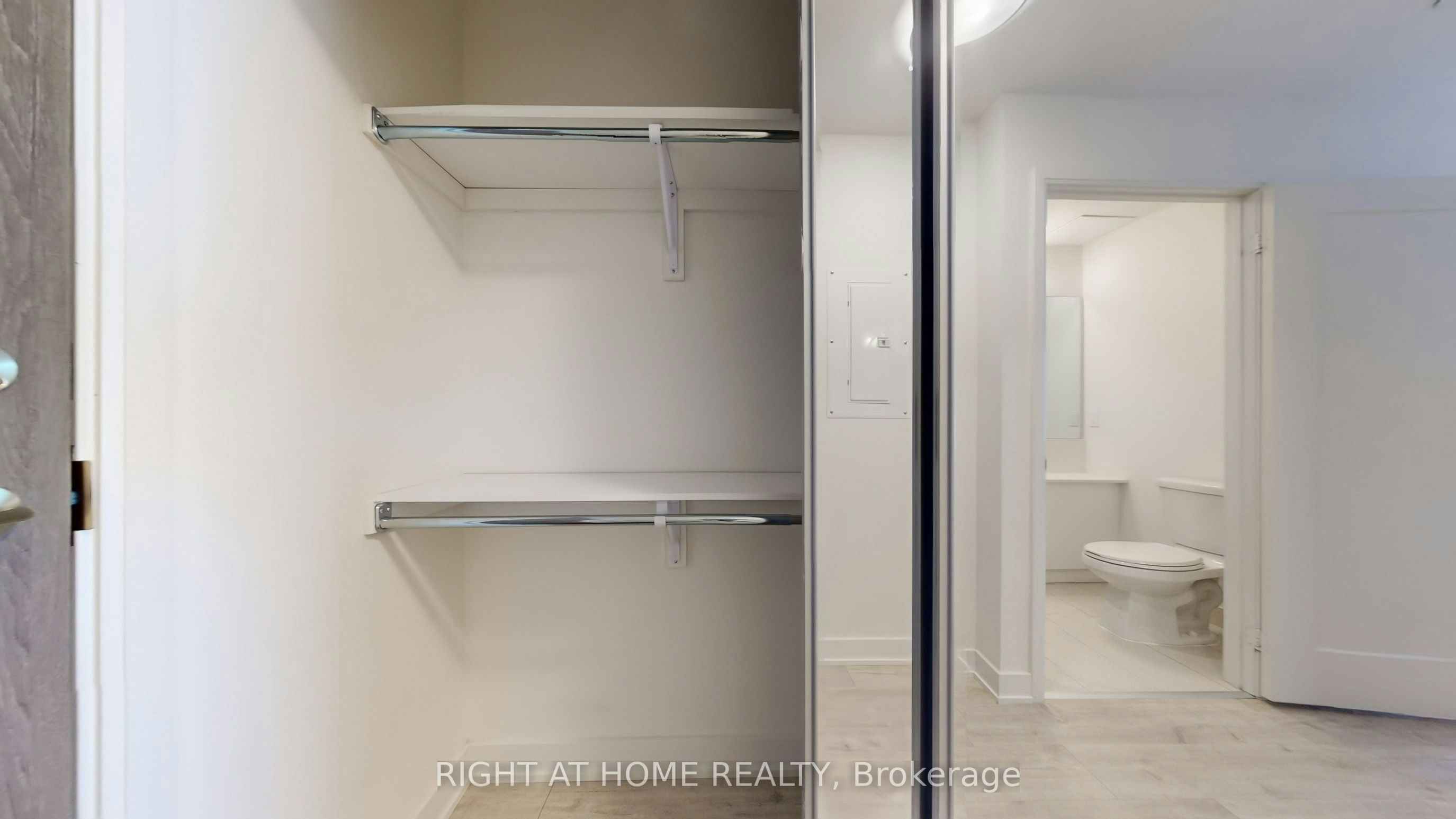 909-576 Front Street W, Toronto, ON, M5V 1C1 - 17