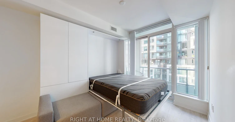 909-576 Front Street W, Toronto, ON, M5V 1C1 - 9
