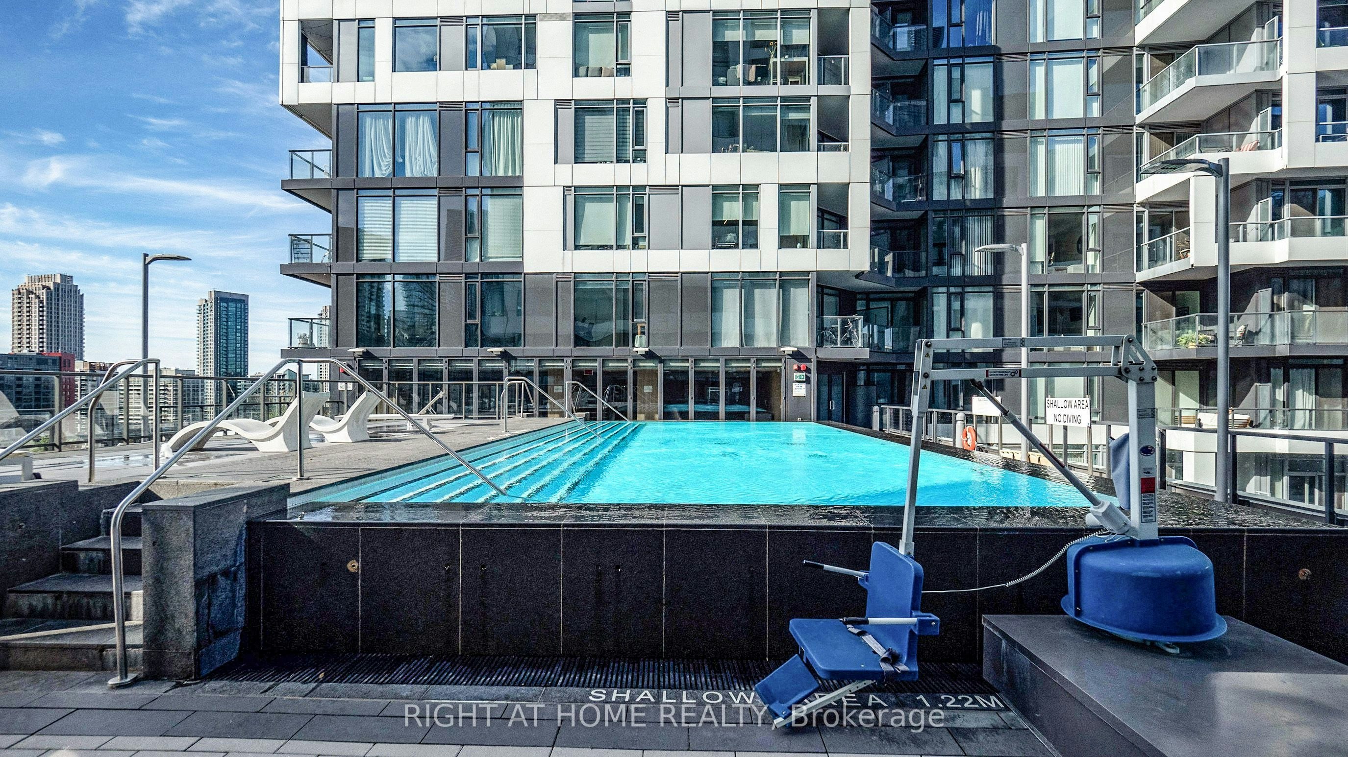 909-576 Front Street W, Toronto, ON, M5V 1C1 - 26