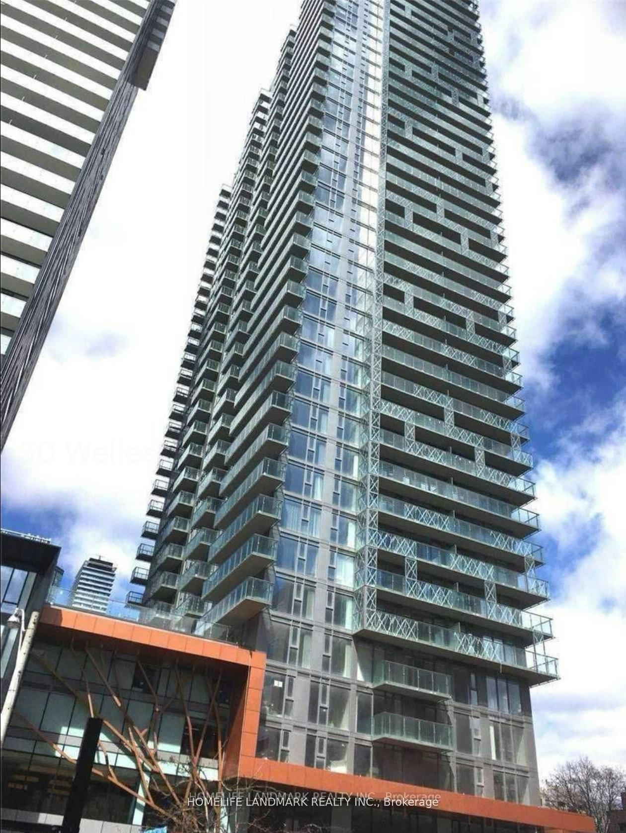 2806-50 Wellesley Street E, Toronto, ON, M4Y 1G2