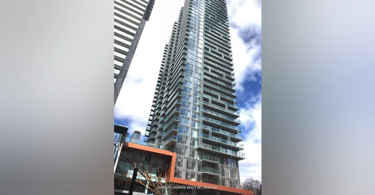 2806-50 Wellesley Street E, Toronto, ON, M4Y 1G2