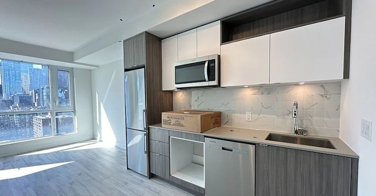 1465 W-135 Lower Sherbourne Street, Toronto, ON, M5A 1Y4 - 2