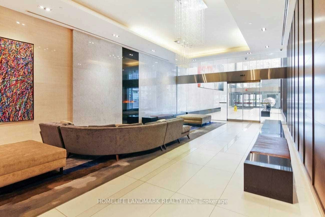 2106-386 Yonge Street, Toronto, ON, M5B 0A5 - 11