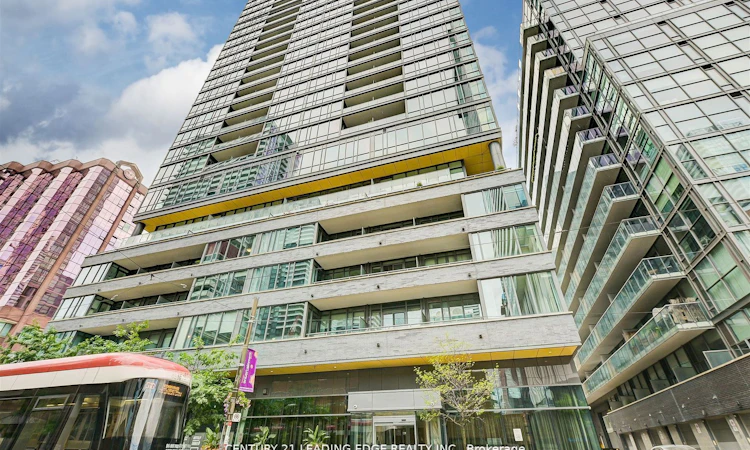 405-8 Charlotte Street