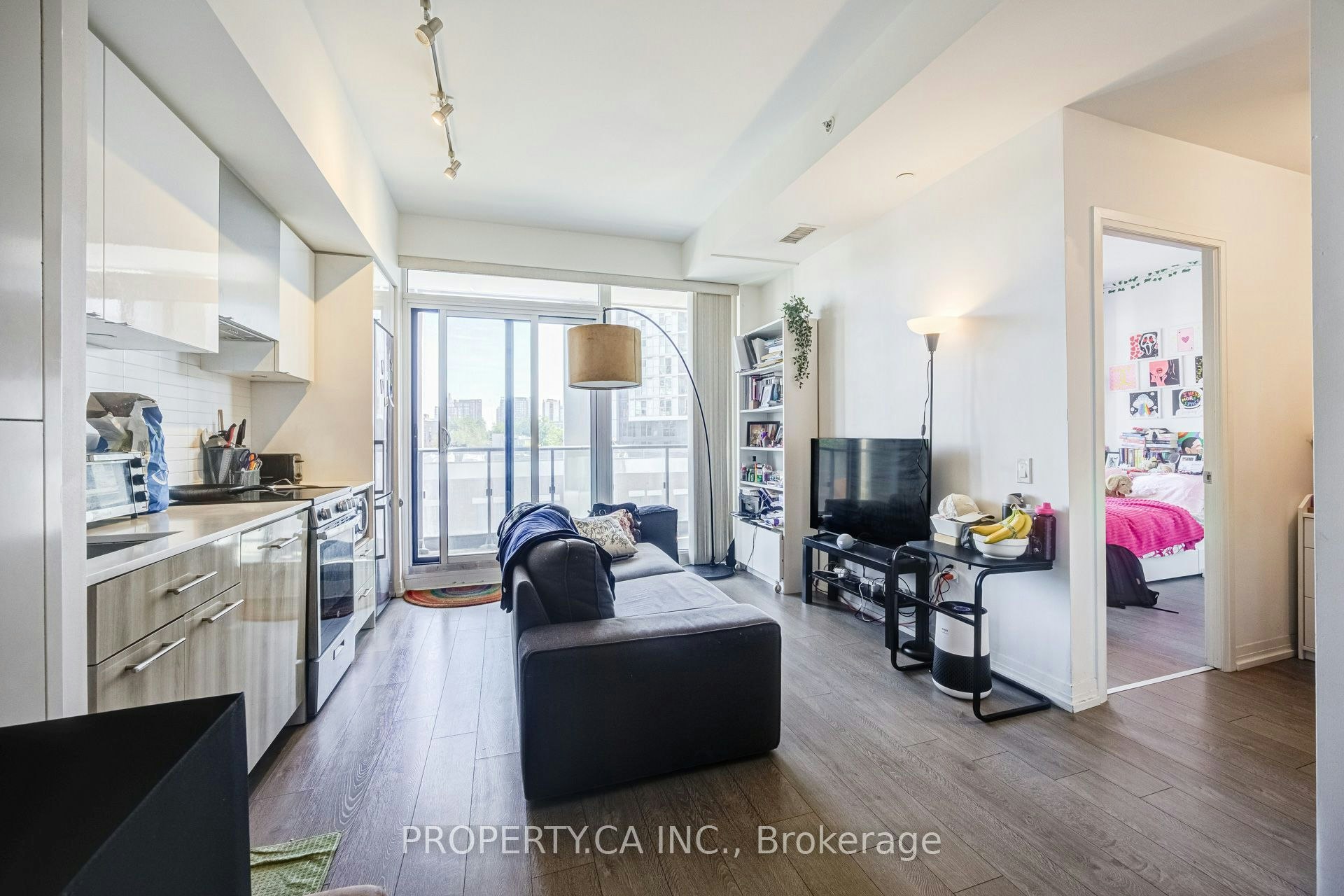 403-251 Jarvis Street, Toronto, ON, M5B 0C3