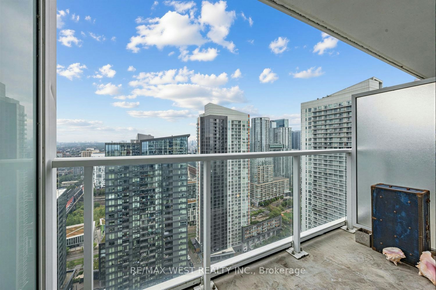 3806-17 Bathurst Street, Toronto, ON, M5V 1A5 - 21