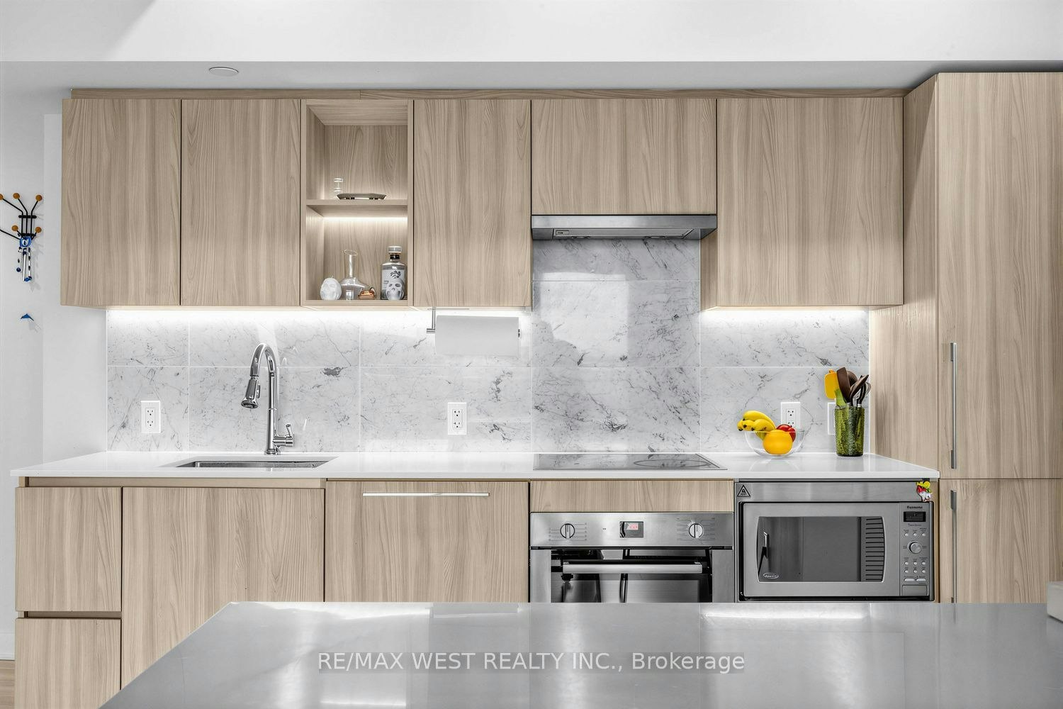 3806-17 Bathurst Street, Toronto, ON, M5V 1A5 - 6