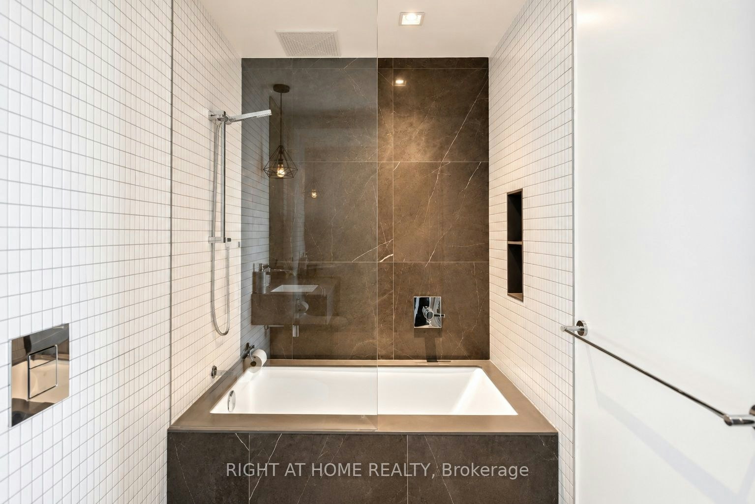 7304-1 Bloor East Street E, Toronto, ON, M4Y 2Z1 - 20