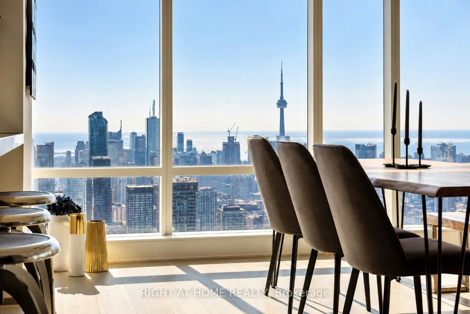 7304-1 Bloor East Street E, Toronto, ON, M4Y 2Z1 - 7