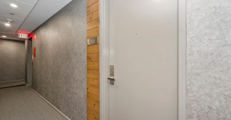 207-5 St Joseph Street, Toronto, ON, M4Y 1J6 - 4