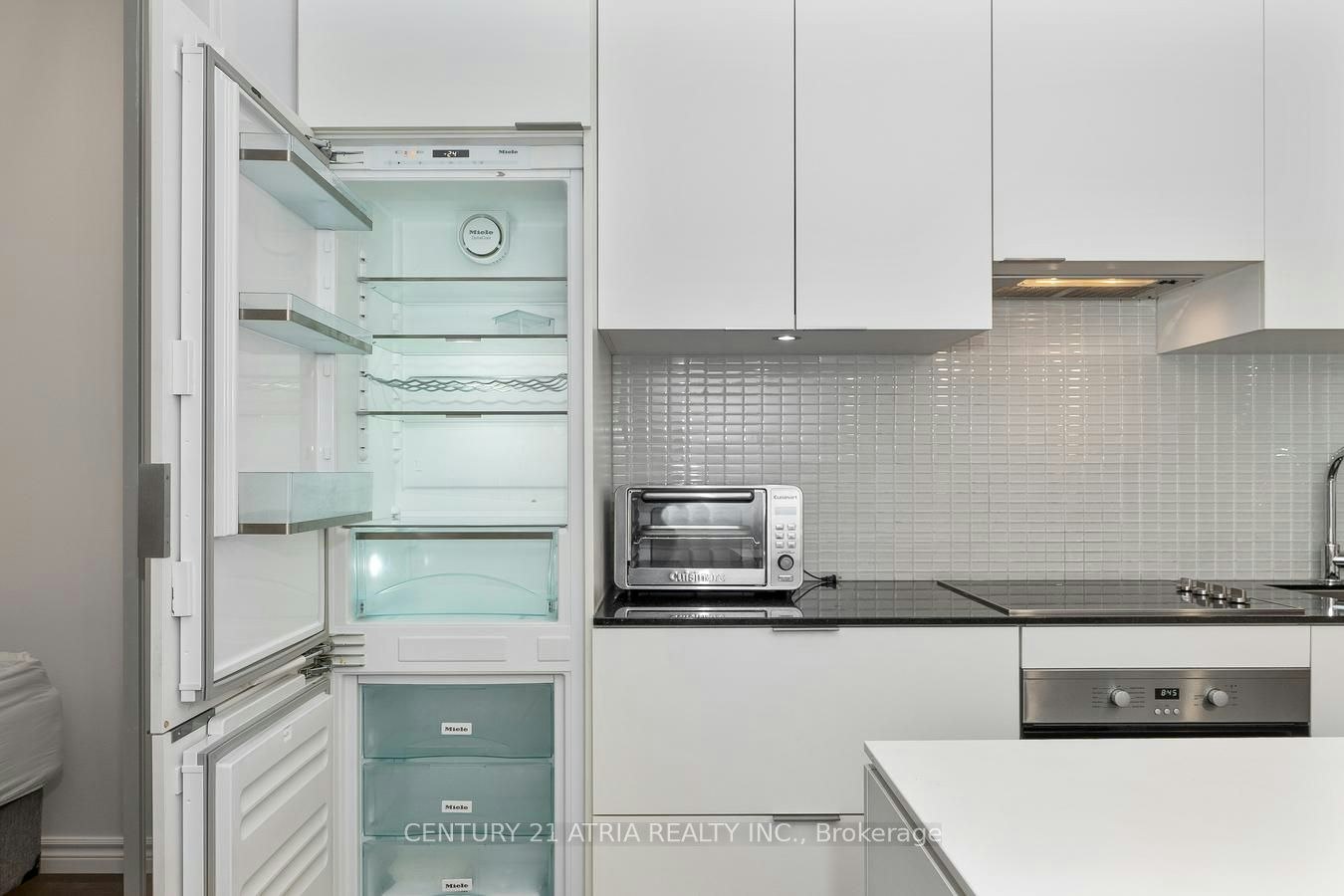 207-5 St Joseph Street, Toronto, ON, M4Y 1J6 - 12