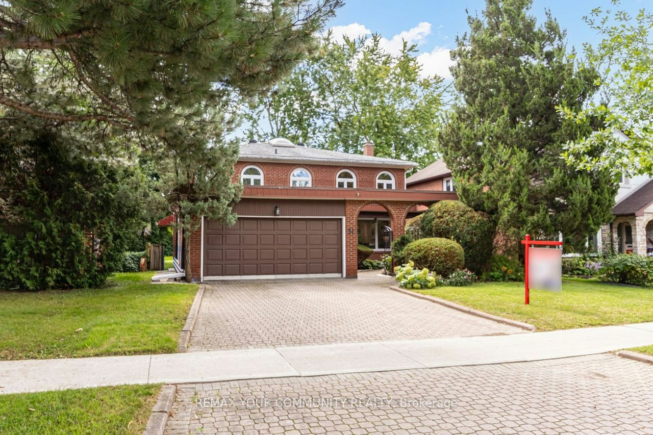 31 Clovercrest Road, Toronto, ON, M2J 1Z5