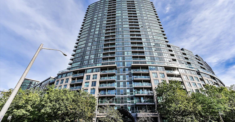 905-231 Fort York Boulevard, Toronto, ON, M5V 1B2 - 2