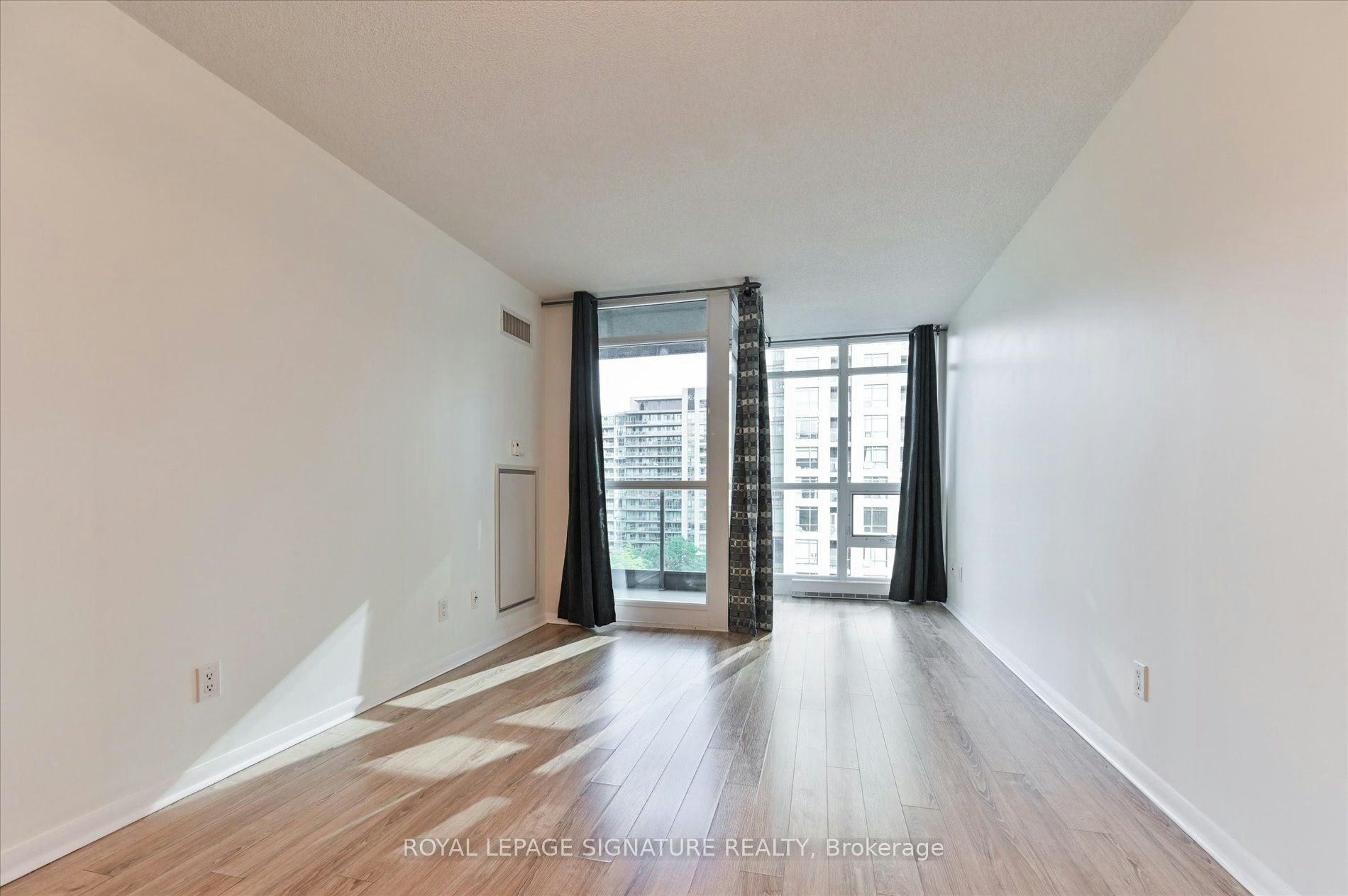 905-231 Fort York Boulevard, Toronto, ON, M5V 1B2 - 6