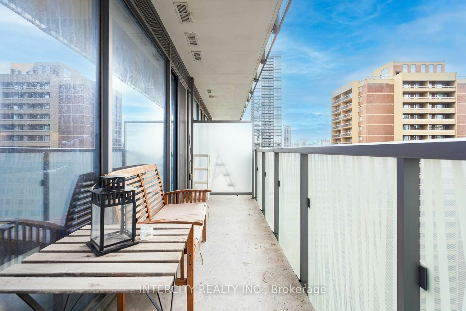 1604-50 Charles Street, Toronto, ON, M4Y 0C3 - 16