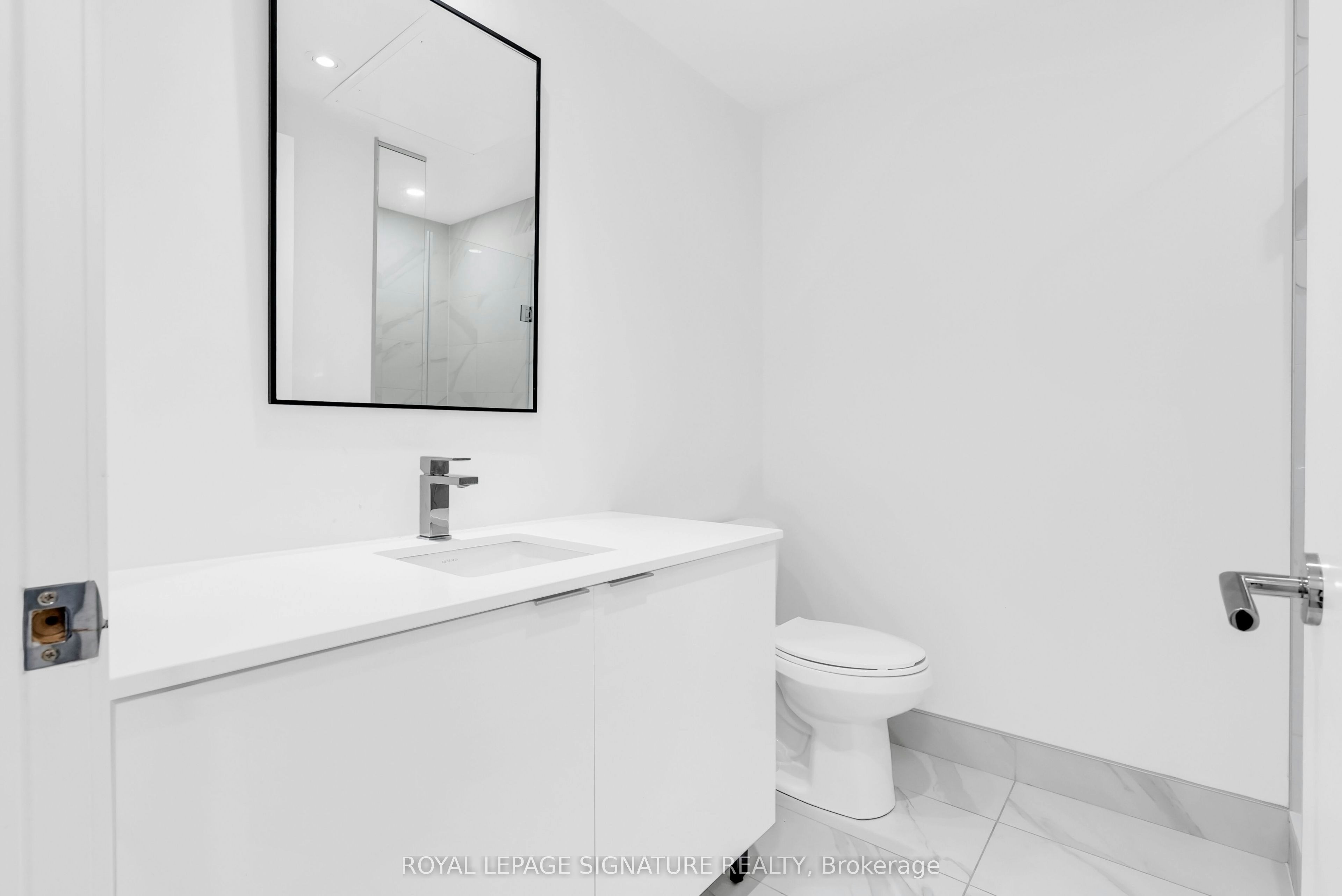 212-863 St.Clair Avenue W, Toronto, ON, M6C 0B2 - 12