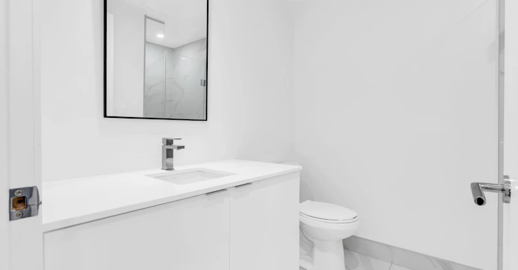 212-863 St.Clair Avenue W, Toronto, ON, M6C 0B2 - 12