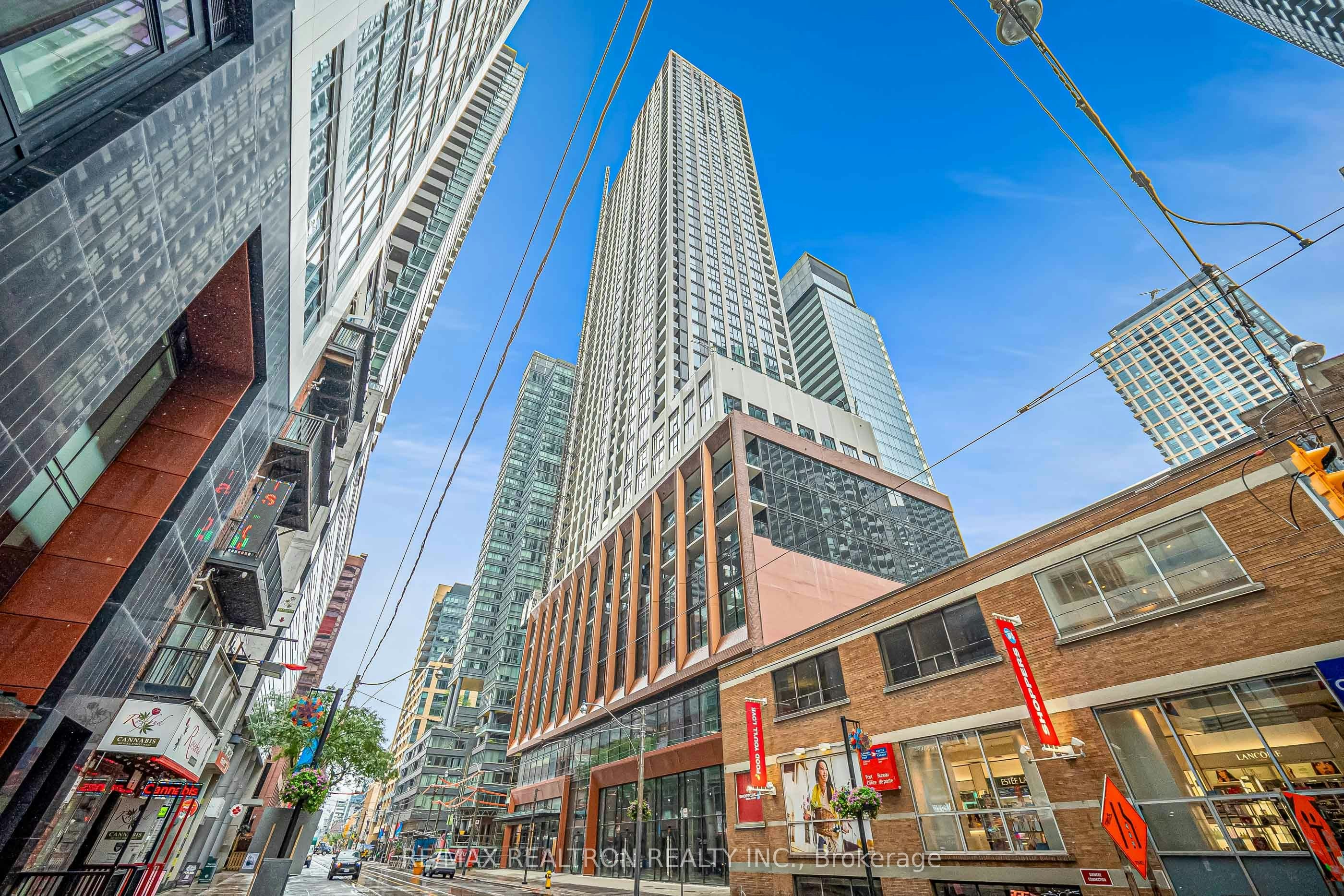 2212-400 King Street W, Toronto, ON, M5V 0X8 - 2