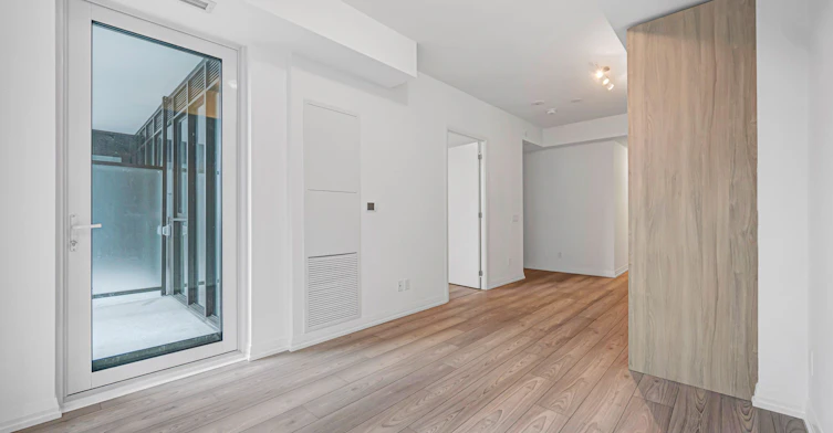 2212-400 King Street W, Toronto, ON, M5V 0X8 - 22