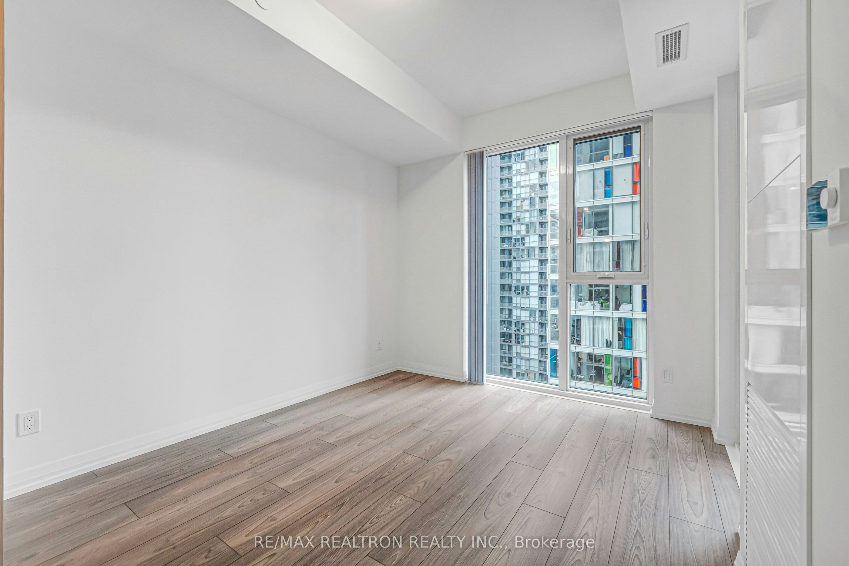 2212-400 King Street W, Toronto, ON, M5V 0X8 - 19