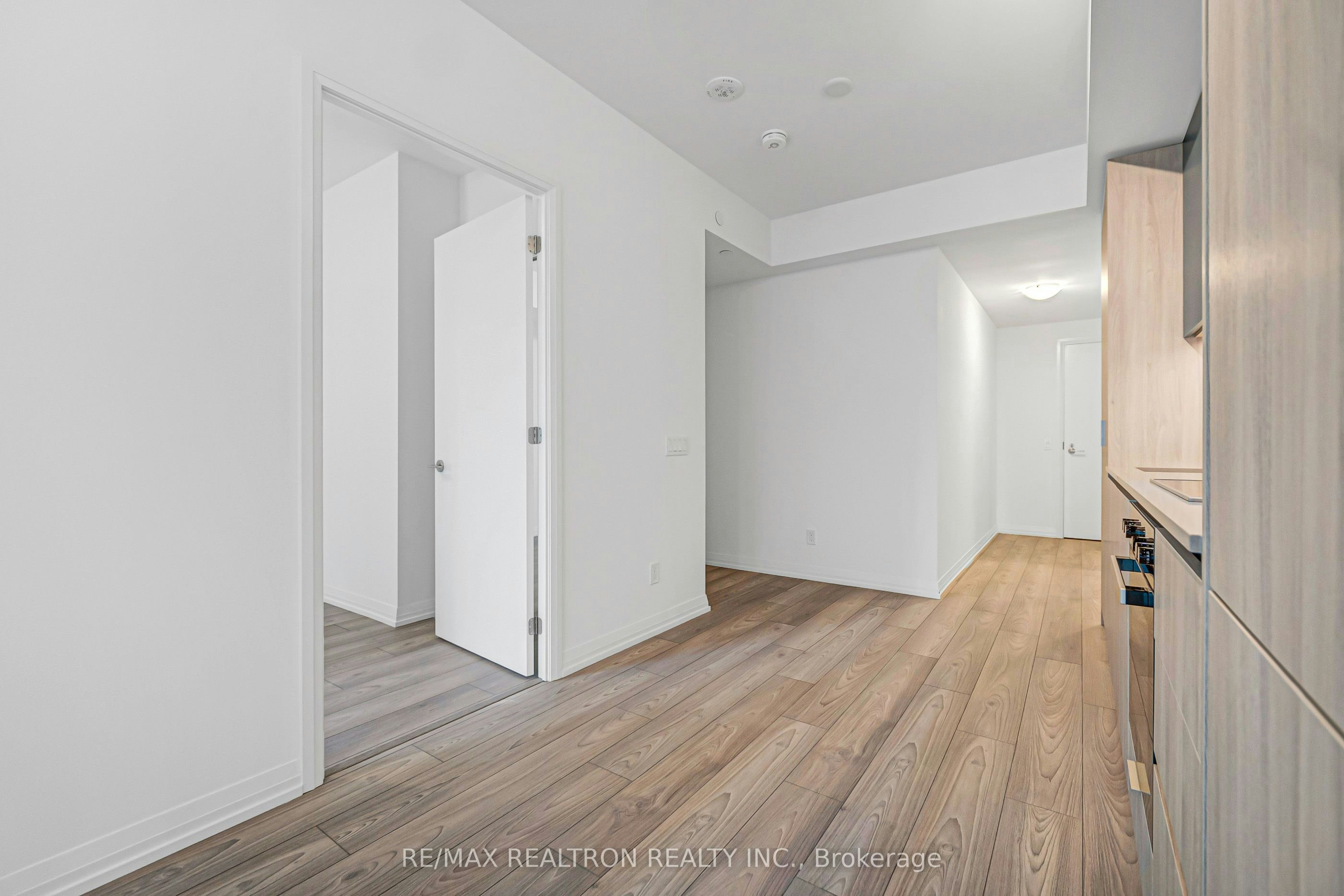 2212-400 King Street W, Toronto, ON, M5V 0X8 - 18