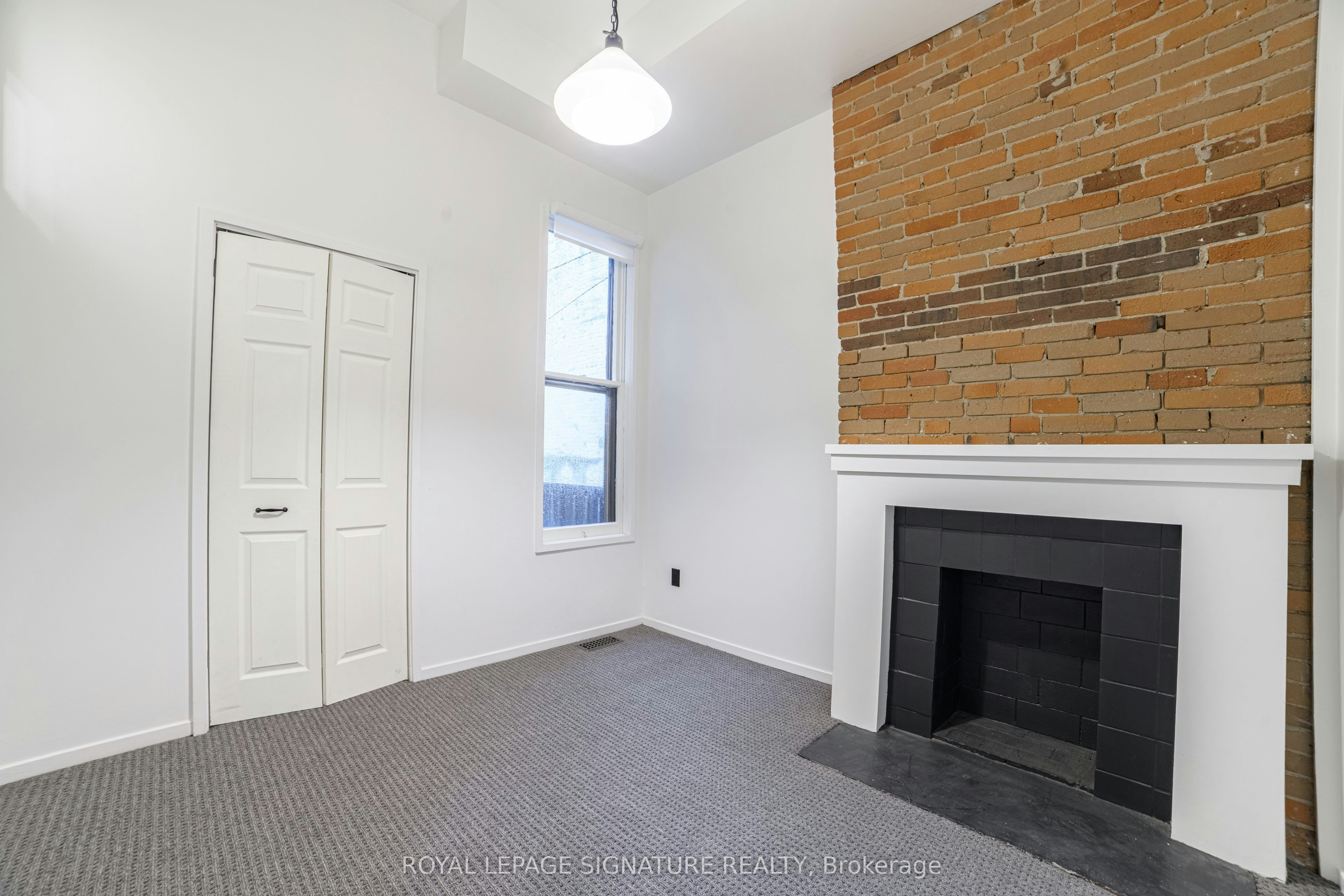 Main-103 Gloucester Street, Toronto, ON, M4Y 1M2 - 13