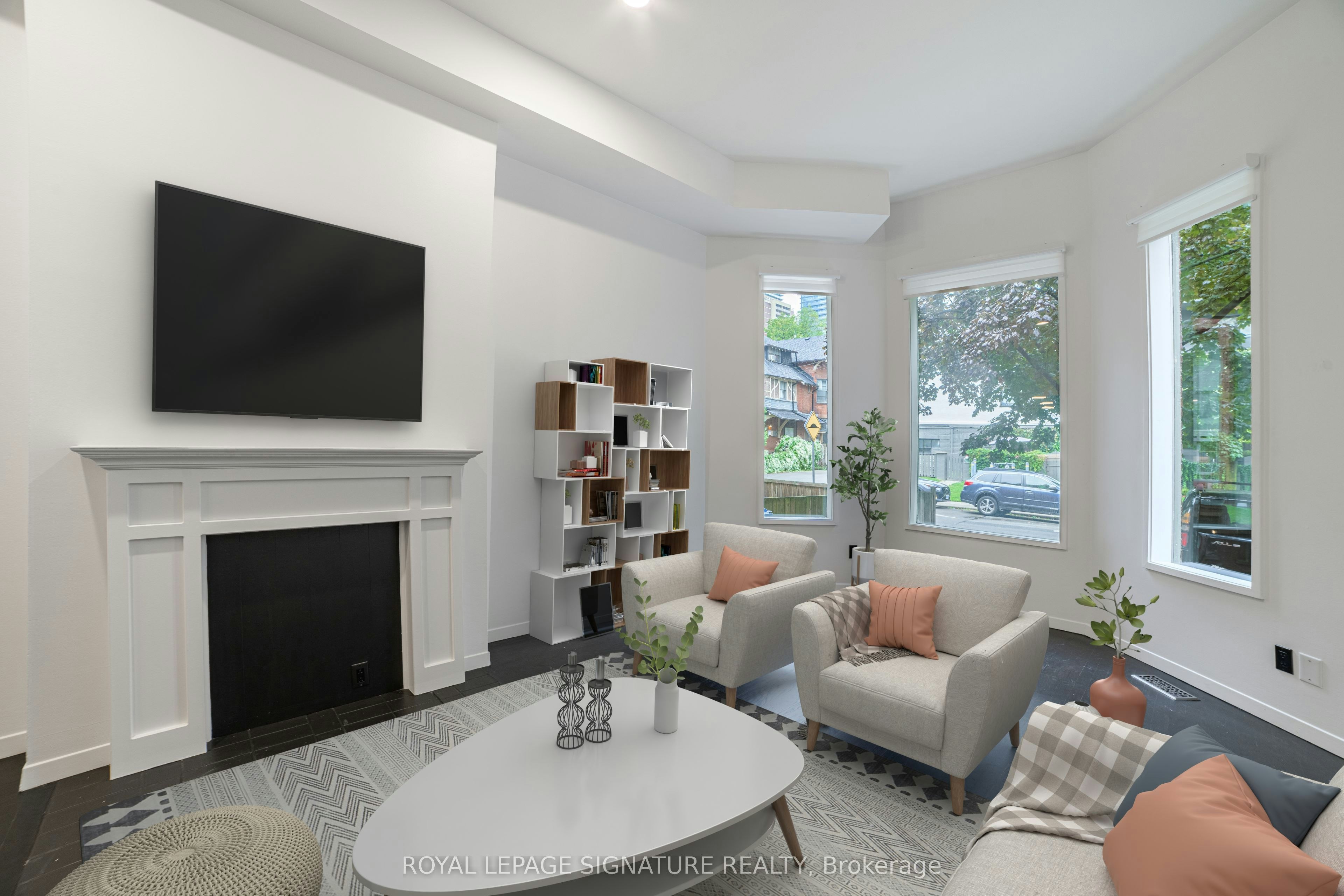 Main-103 Gloucester Street, Toronto, ON, M4Y 1M2 - 5