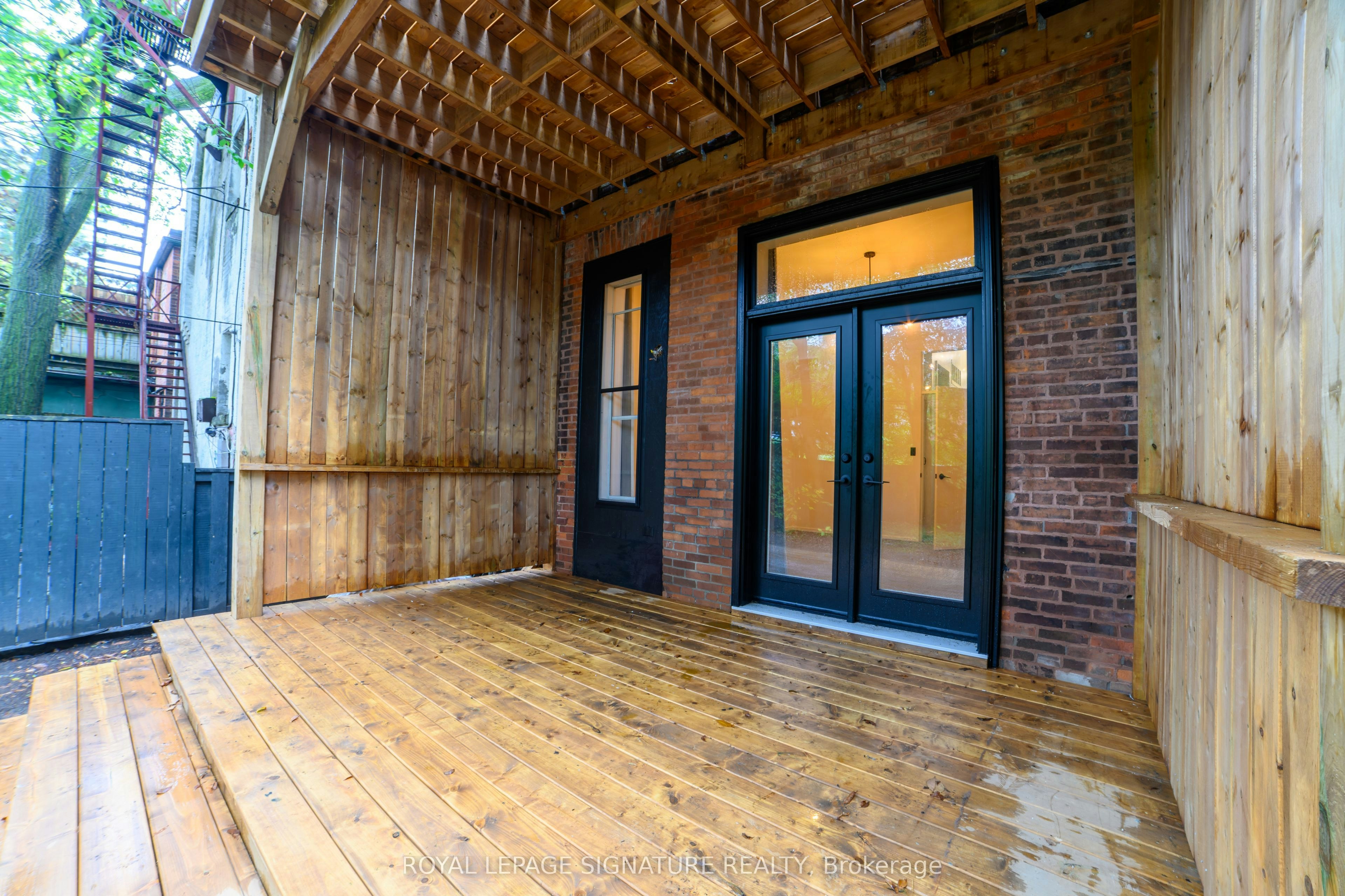 Main-103 Gloucester Street, Toronto, ON, M4Y 1M2 - 19