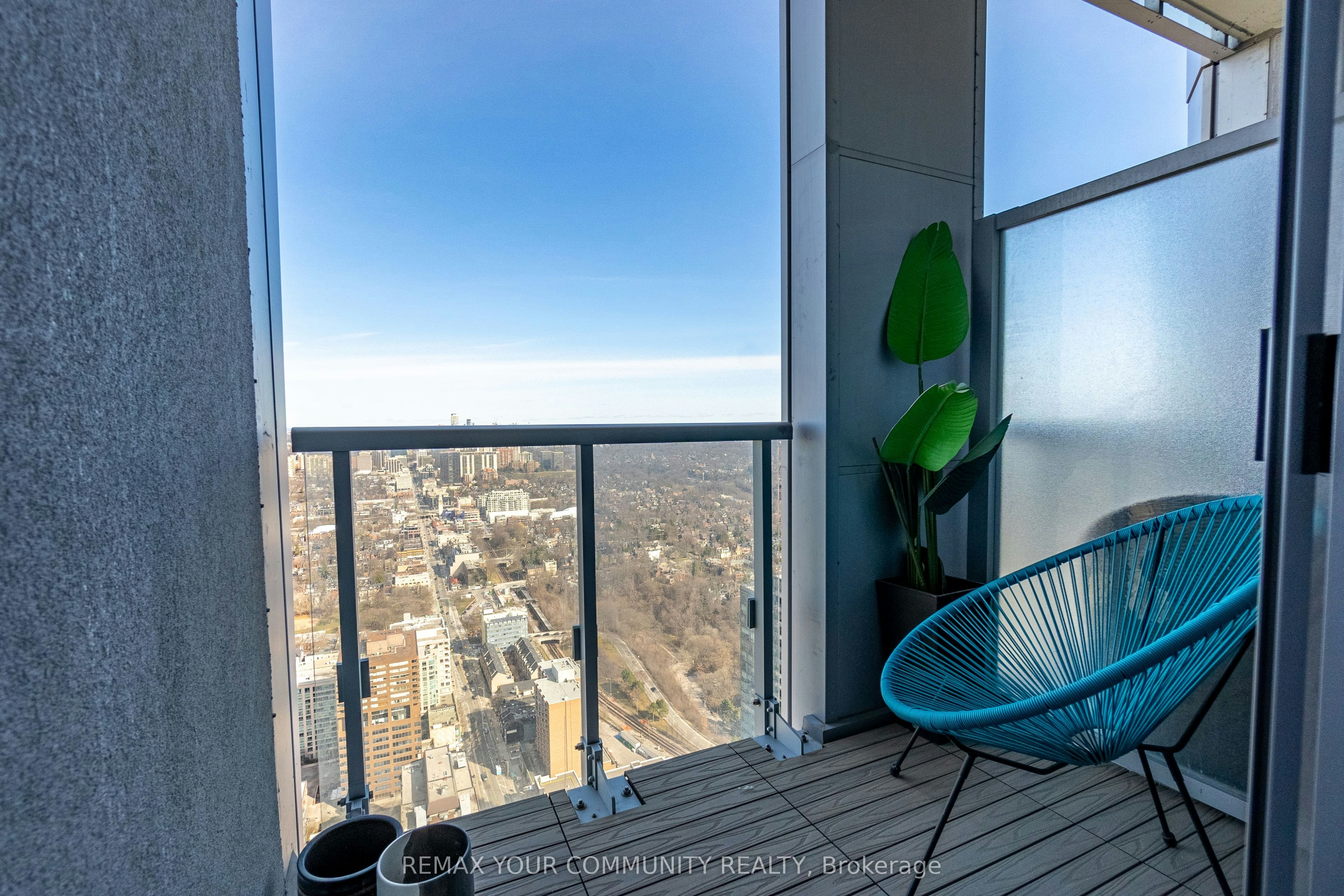 5405-1 Yorkville Avenue, Toronto, ON, M4W 0B1 - 22