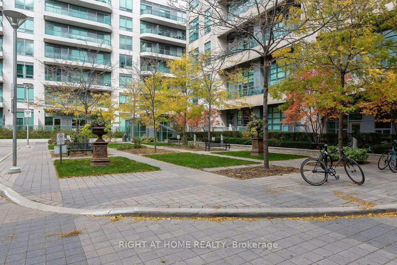 306-380 Macpherson Avenue, Toronto, ON, M4V 3E3 - 26