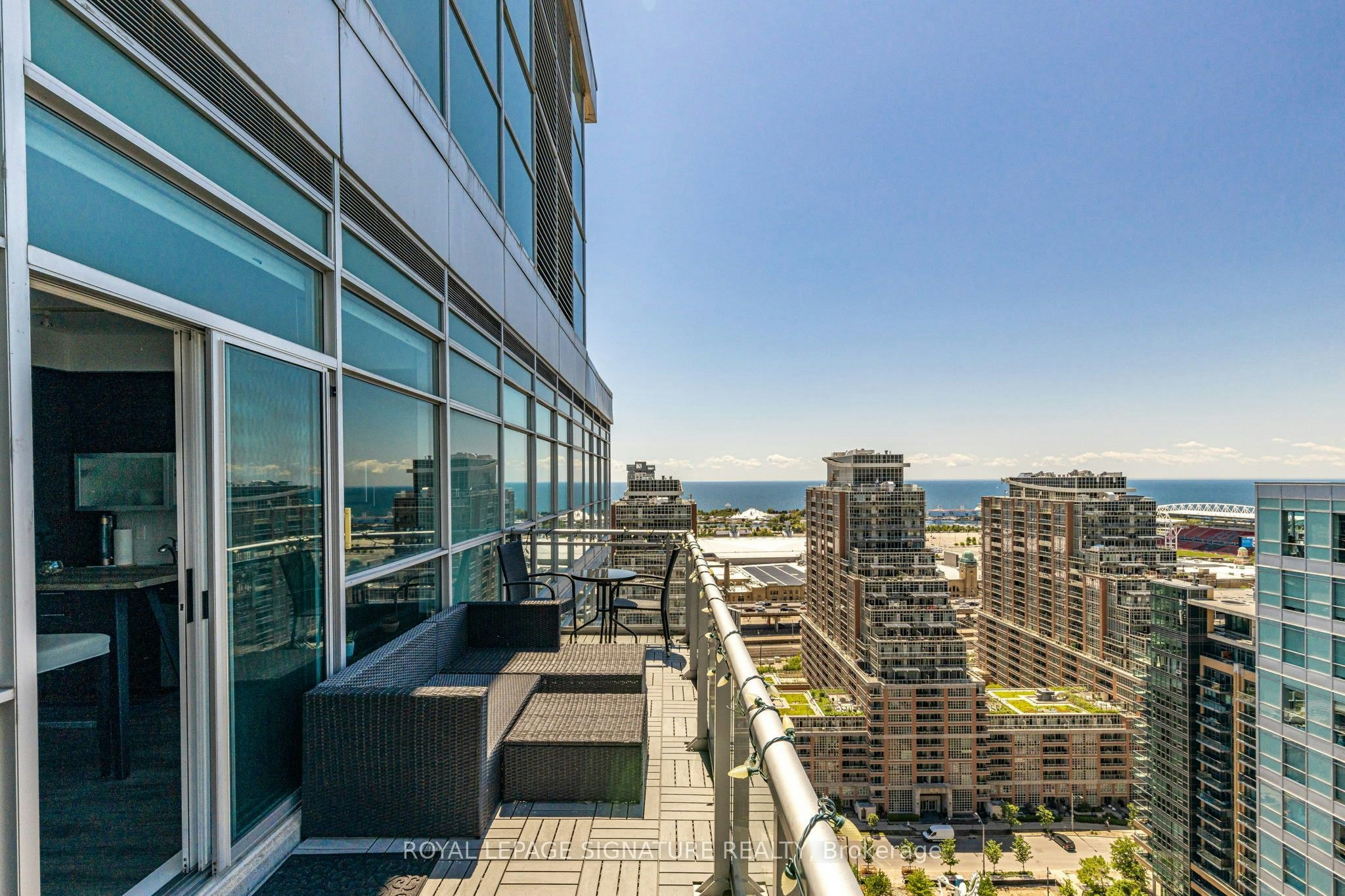 UPH11-80 Western Battery Road, Toronto, ON, M6K 3S1 - 39